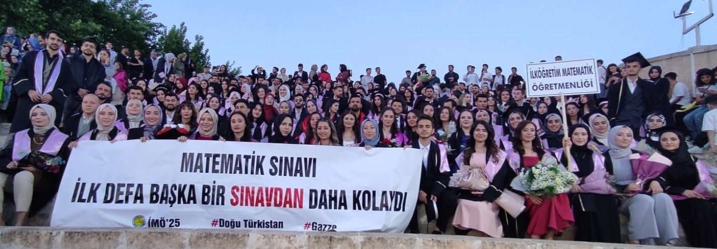 2025 Yılı İlköğretim Matematik Öğretmenliği Mezuniyet Töreni Gerçekleşti